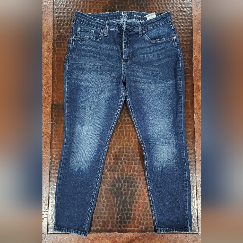 Women's petite jeans
